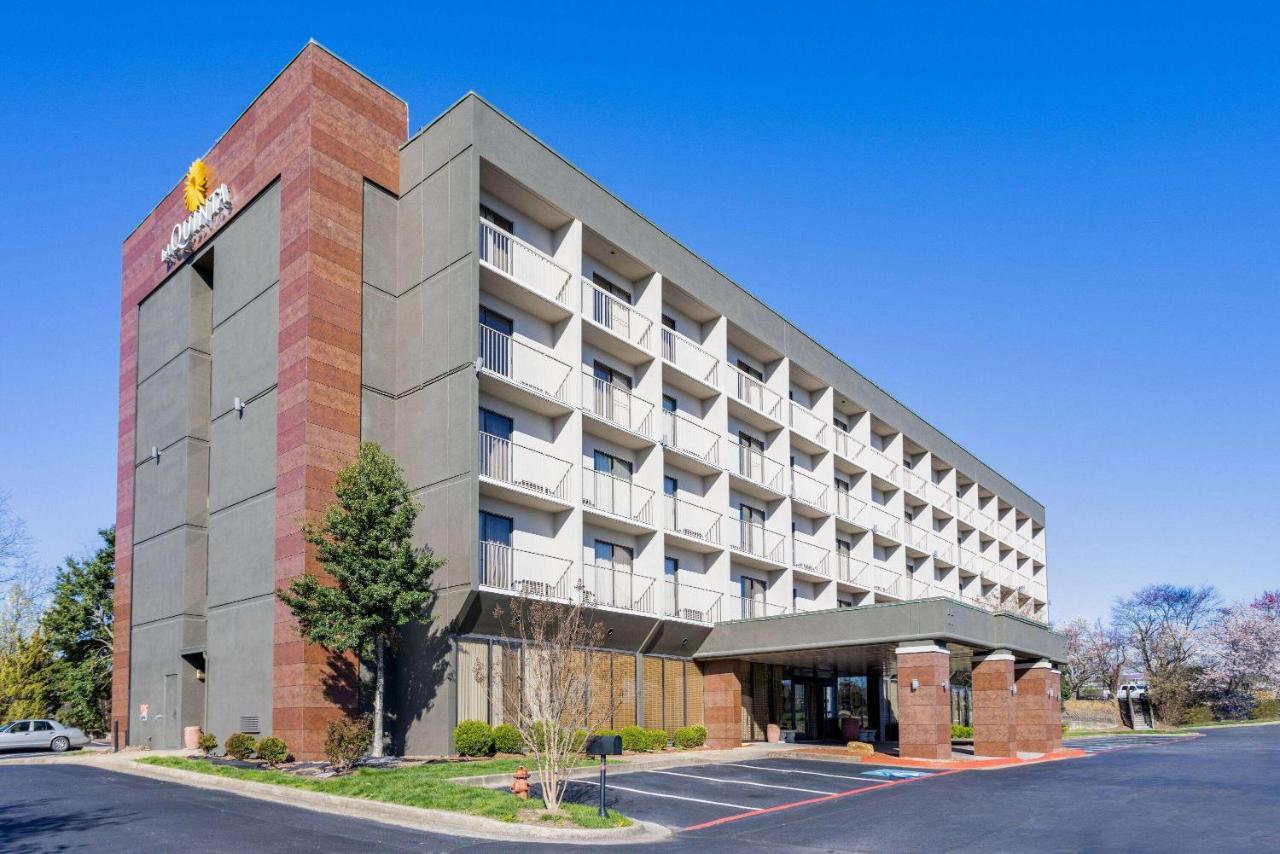 La Quinta Inn & Suites By Wyndham Kingsport Tricities Airport Exterior photo